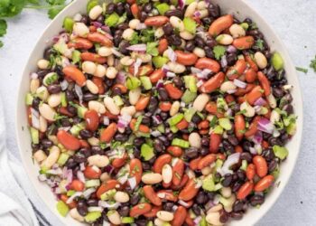 EASY THREE BEAN SALAD RECIPE